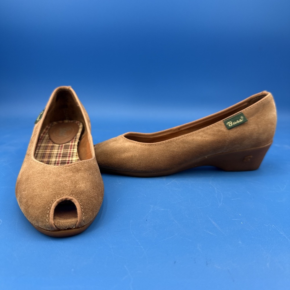 Vntg Bass Women's 7N Suede Brown Wedge Heel Slip On Peep-toe Sandals- Shoes USA